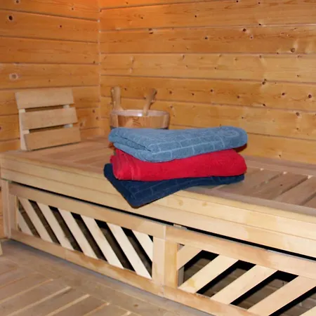 Mit Sauna & Kamin , Grosser Garten Rammenau