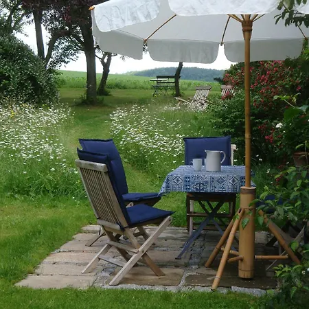 Apartamento Mit Sauna & Kamin , Grosser Garten Rammenau